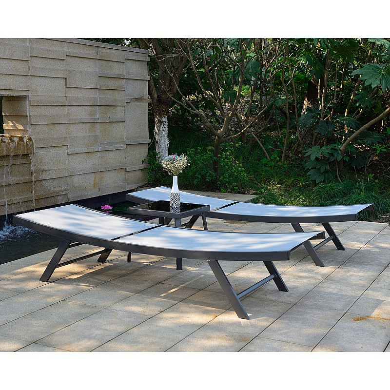 Dārza mēbeļu komplekts ARIO galdiņš un 2 sauļošanās krēsli, tērauda rāmis, krāsa: pelēka